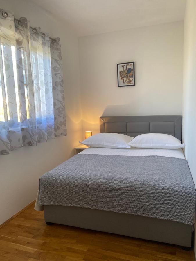 Apartmani Silence Rogoznica  Exterior photo